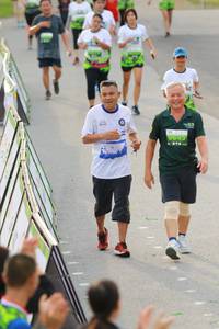 BIB: 645
                            <button type="button" onclick="openModal(3554823)" class="btn btn-primary btn-sm float-right btn-popup" data-toggle="modal" data-target=".modal-high-quality">
                        <i class="fas fa-shopping-cart"></i> Add to Cart
                    </button>
                                            <button type="button" onclick="isThisMe(3554823, true)" class="btn btn-success btn-sm float-right btn-popup btn-isme hidden" data-toggle="tooltip" data-placement="bottom" title="นี่คือรูปของคุณใช่ไหม คลิกที่นี่เพื่อเอาเข้าอัลบั้ม">
                        <i class="fas fa-plus"></i> Add to album
                    </button>
                    <button type="button" onclick="isThisMe(3554823, false)" class="btn btn-warning btn-sm float-right btn-popup btn-isnotme hidden">
                        <i class="fas fa-ban"></i> Remove from album
                    </button>